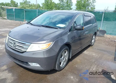 2012 Honda Odyssey Touring/Touring Elite from USA, damaged, VIN 5FNRL5H97CB059132